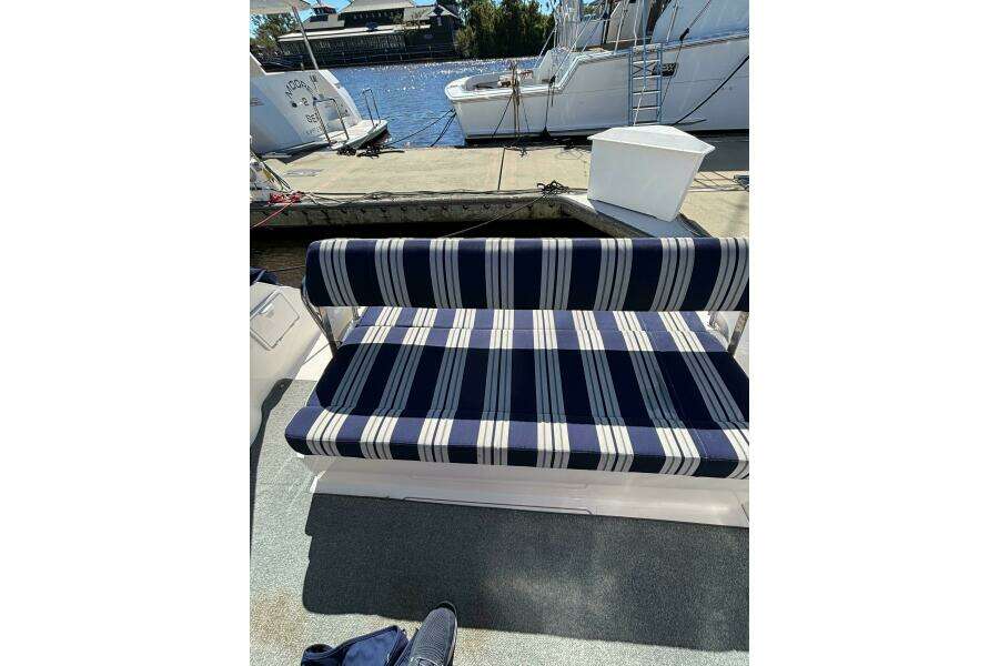 Krazy Girl 37ft Regal Yacht For Sale