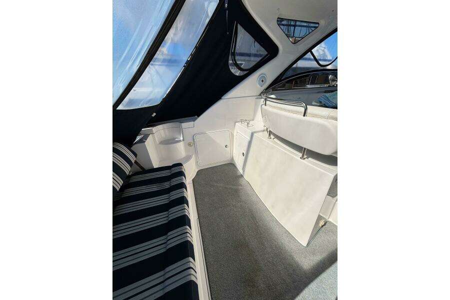 Krazy Girl 37ft Regal Yacht For Sale