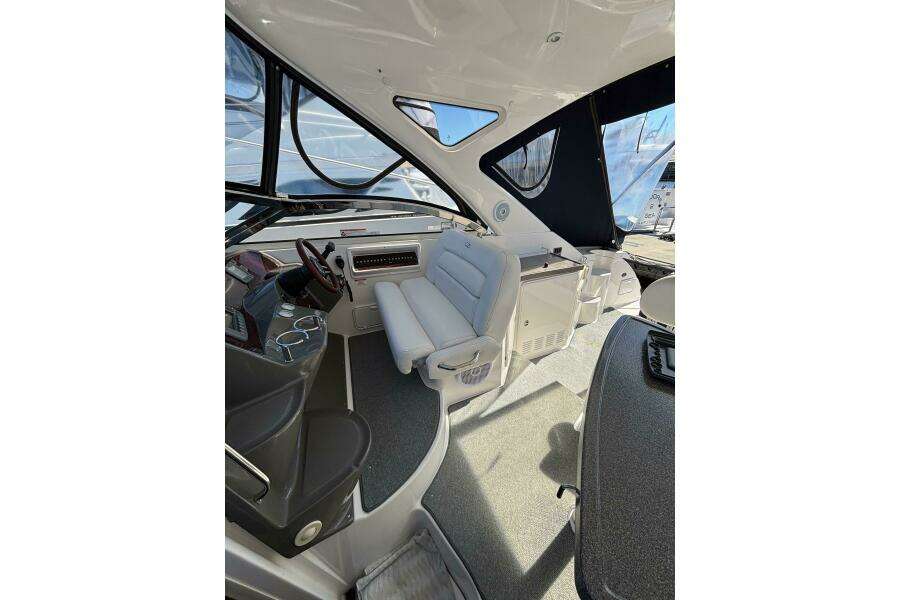 Krazy Girl 37ft Regal Yacht For Sale