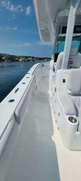 Veloce 39ft HCB Yacht For Sale