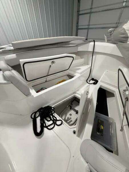 Veloce 39ft HCB Yacht For Sale