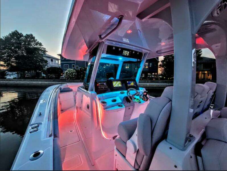 Veloce 39ft HCB Yacht For Sale