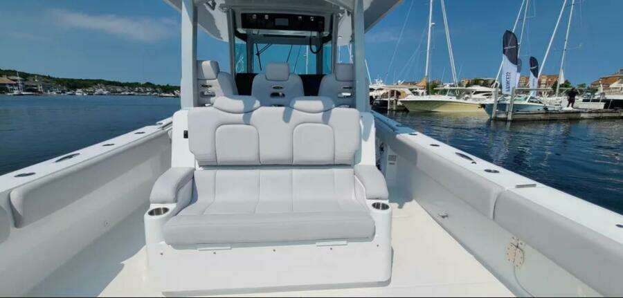 Veloce 39ft HCB Yacht For Sale