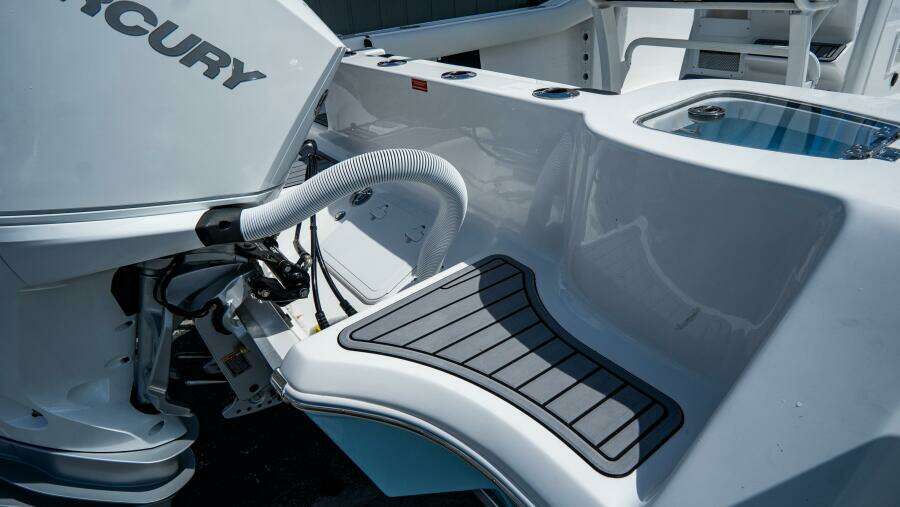 232 CC Adventure 23ft Tidewater Yacht For Sale