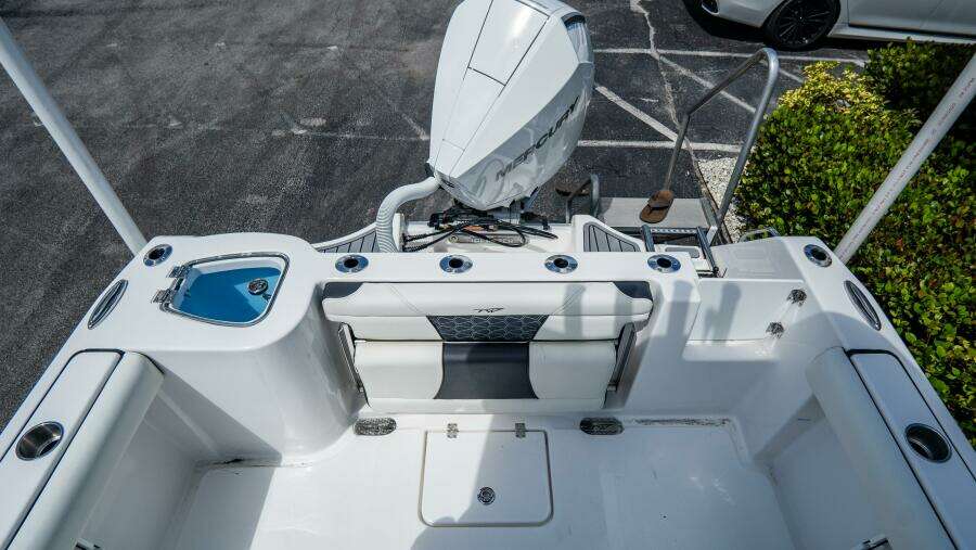 232 CC Adventure 23ft Tidewater Yacht For Sale