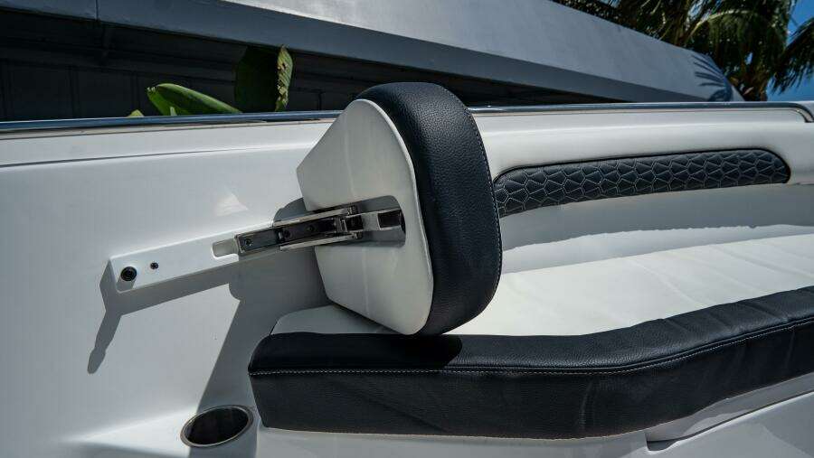 232 CC Adventure 23ft Tidewater Yacht For Sale