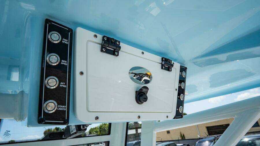 232 CC Adventure 23ft Tidewater Yacht For Sale