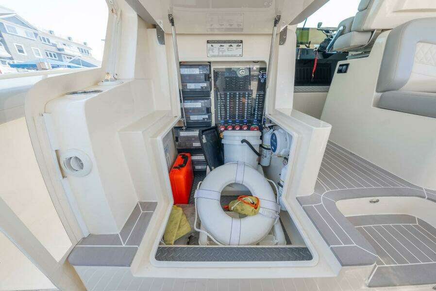 Dealership II 53ft Scout Yacht For Sale