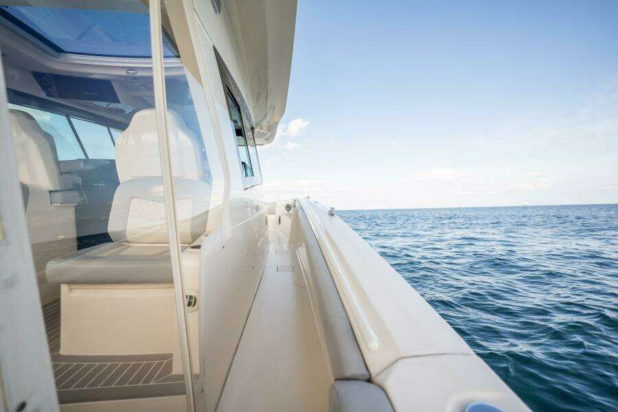 Dealership II 53ft Scout Yacht For Sale