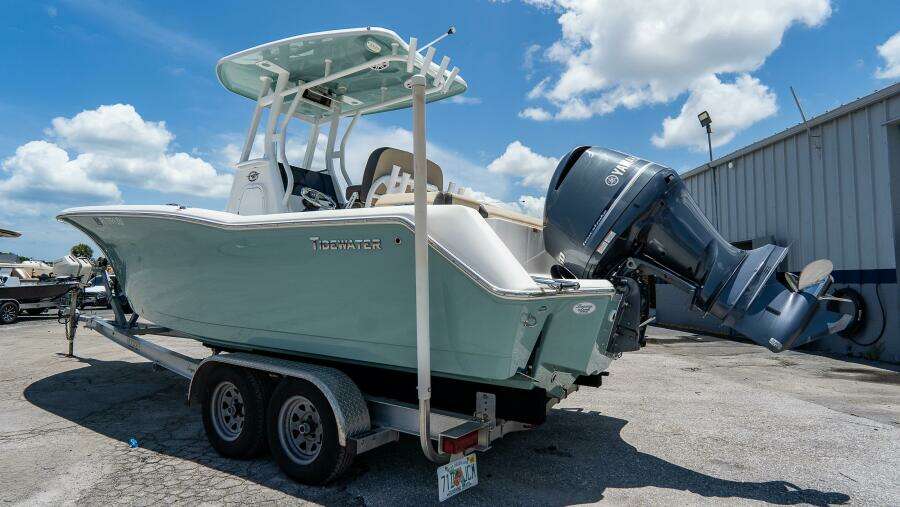 232 CC Adventure 23ft Tidewater Yacht For Sale