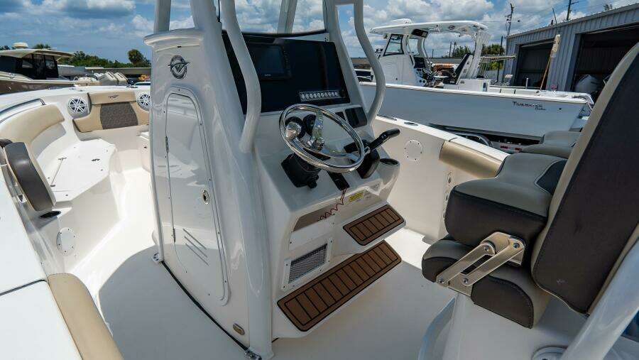 232 CC Adventure 23ft Tidewater Yacht For Sale