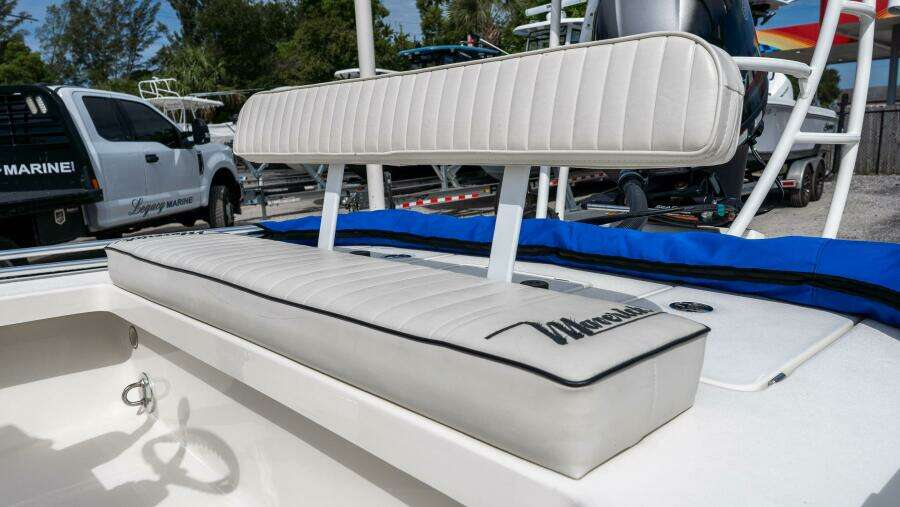 17 HPX V 17ft Maverick Yacht For Sale