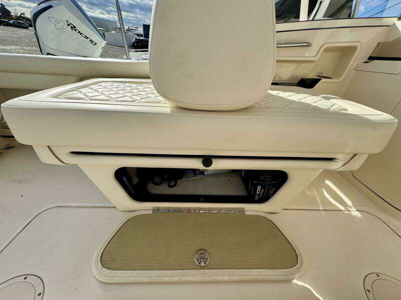 23ft Grady White Yacht For Sale