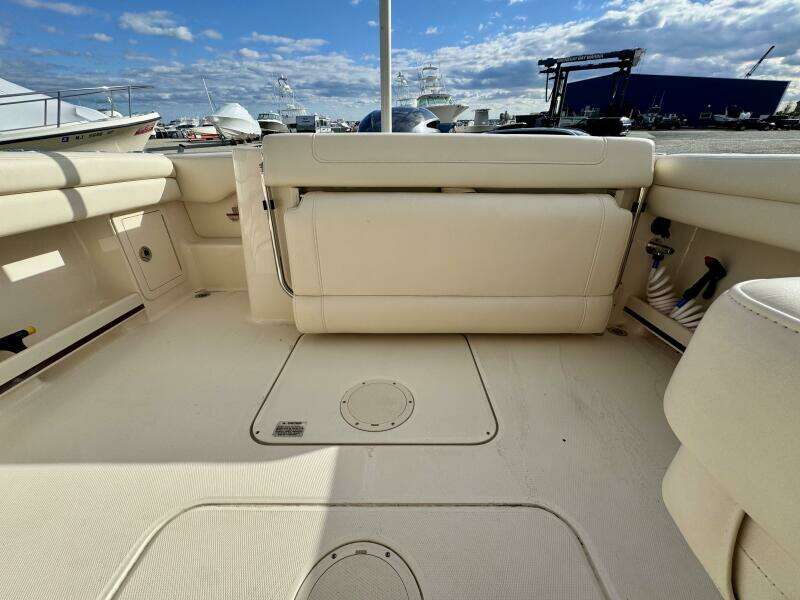 23ft Grady White Yacht For Sale