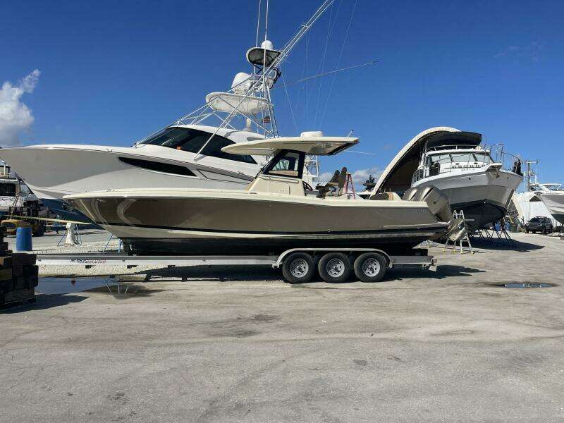 30ft Chris Craft Yacht For Sale
