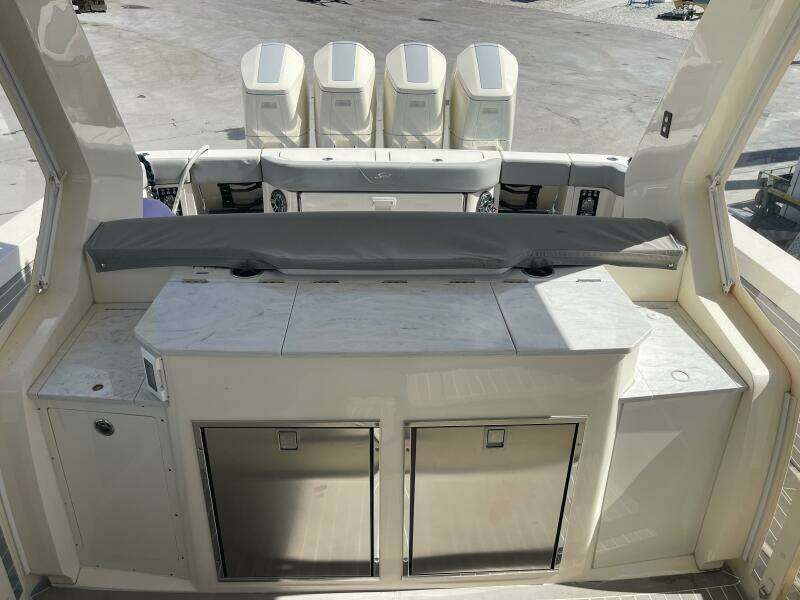 30ft Chris Craft Yacht For Sale