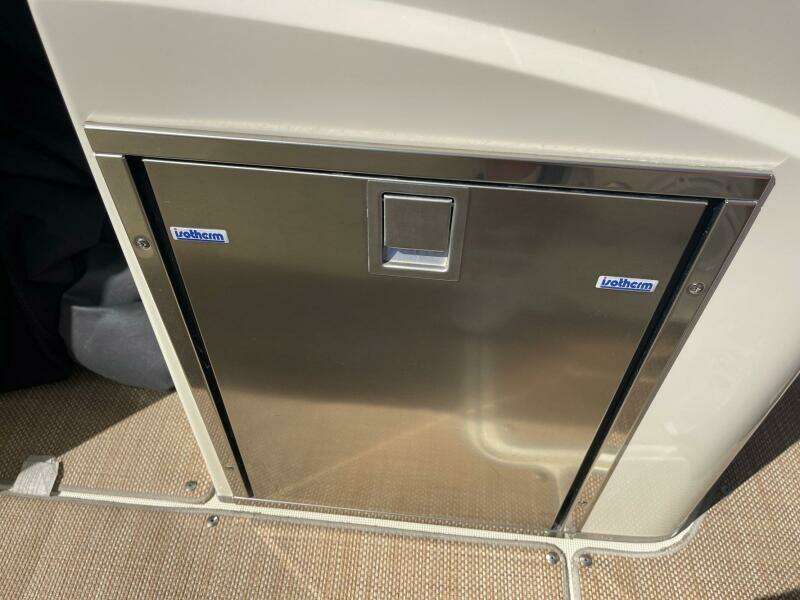 30ft Chris Craft Yacht For Sale