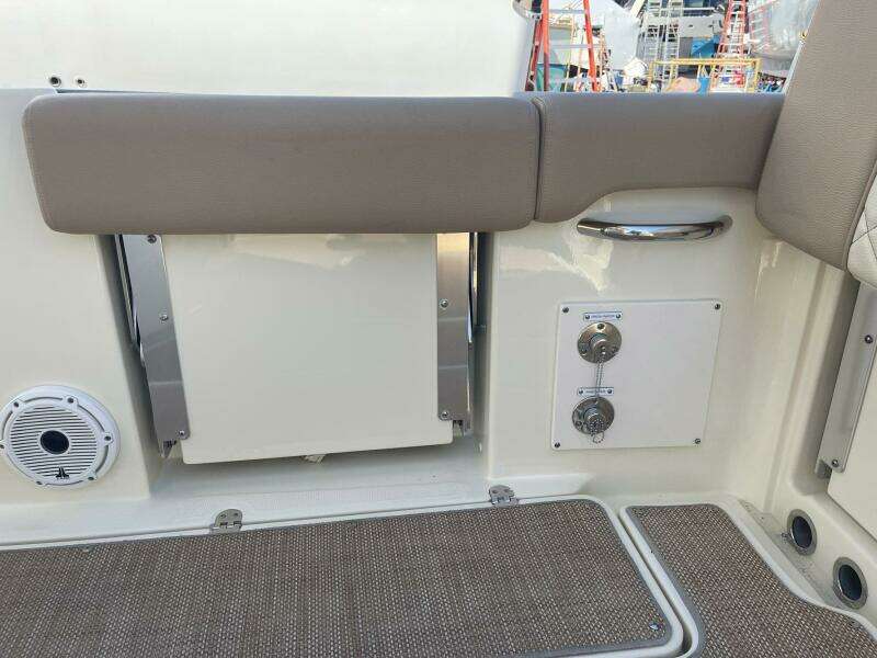 30ft Chris Craft Yacht For Sale