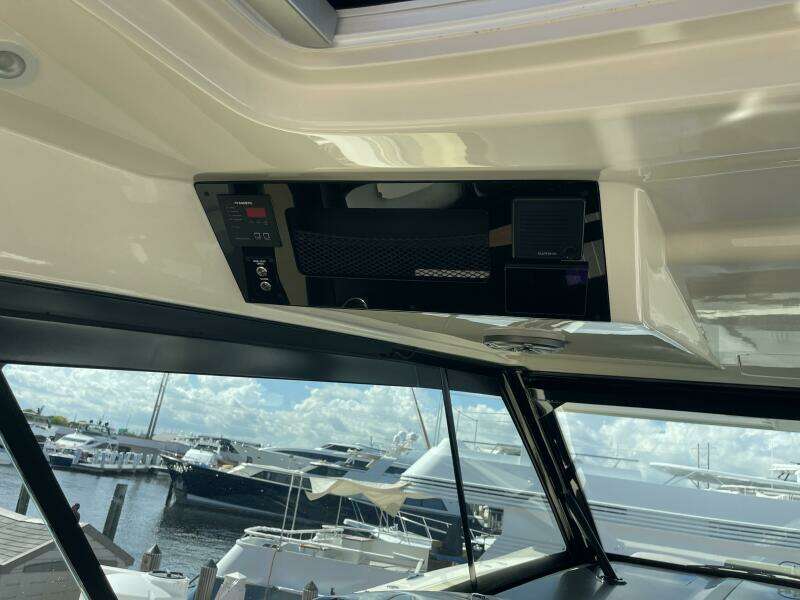 30ft Chris Craft Yacht For Sale