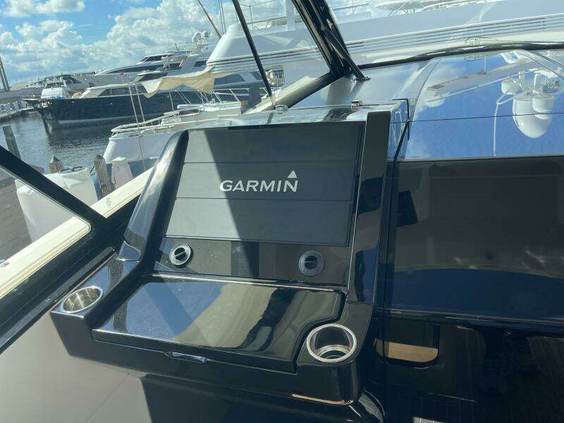 30ft Chris Craft Yacht For Sale