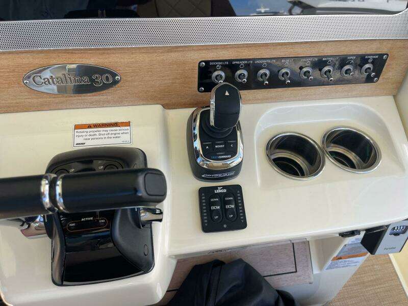 30ft Chris Craft Yacht For Sale