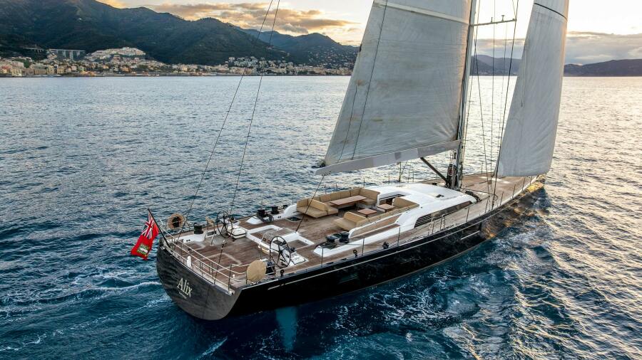 97' 2021 Nautor Swan Swan 98