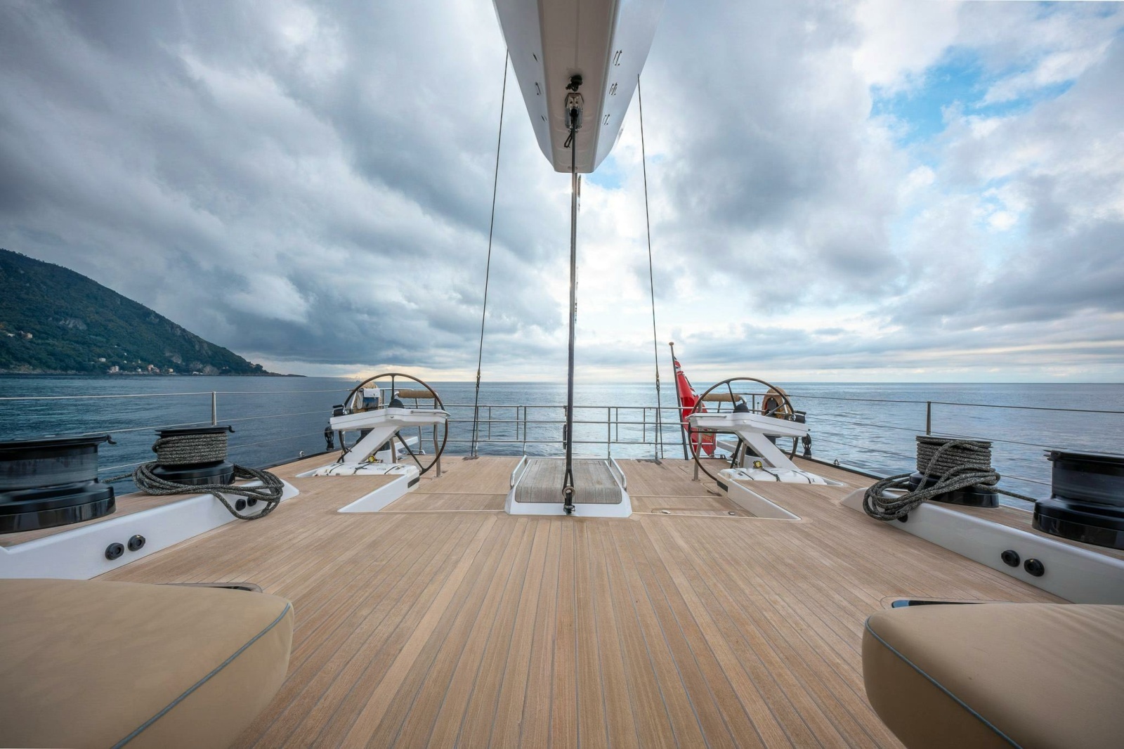 2021 Nautor Swan Swan 98