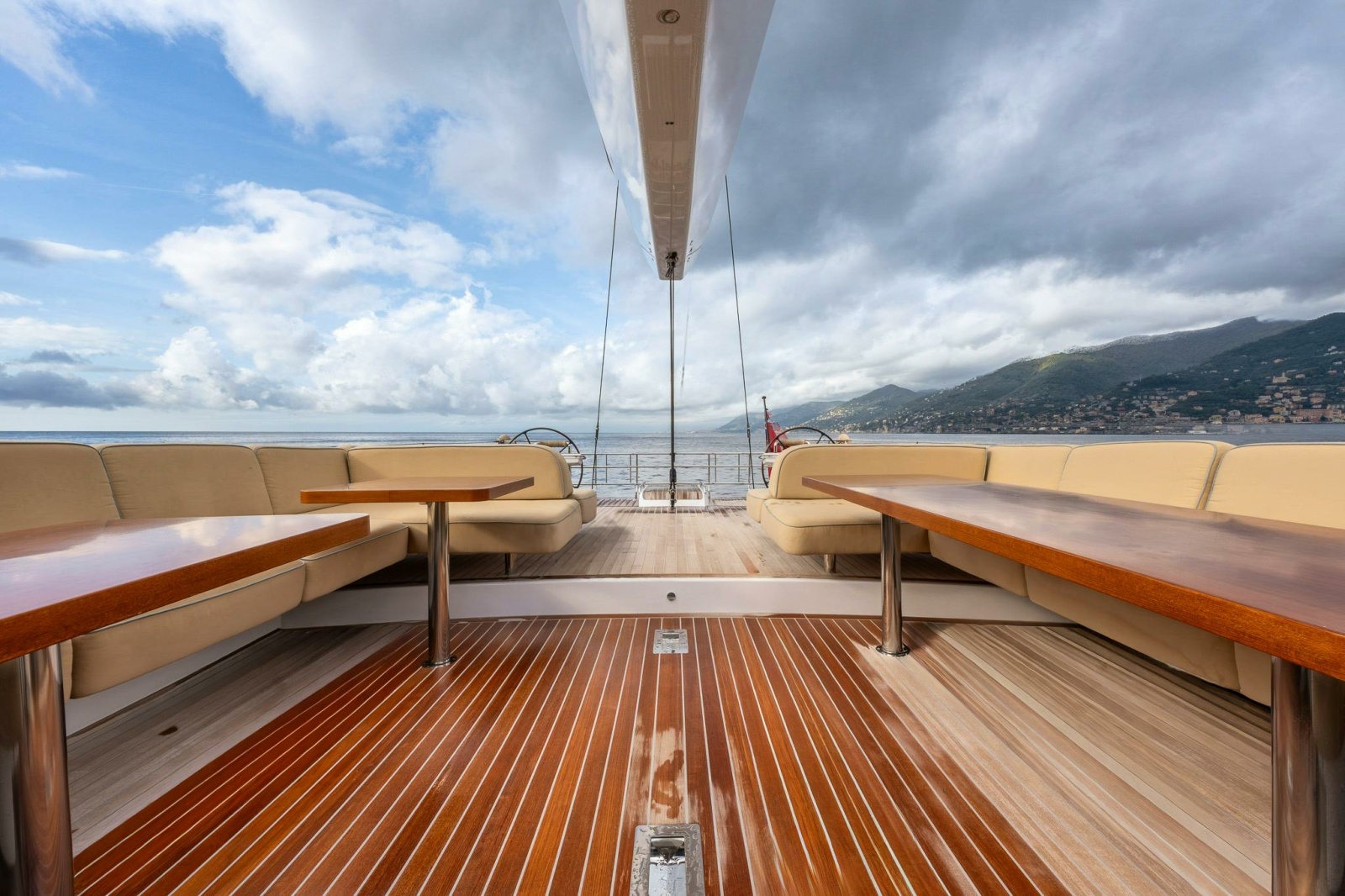 2021 Nautor Swan Swan 98