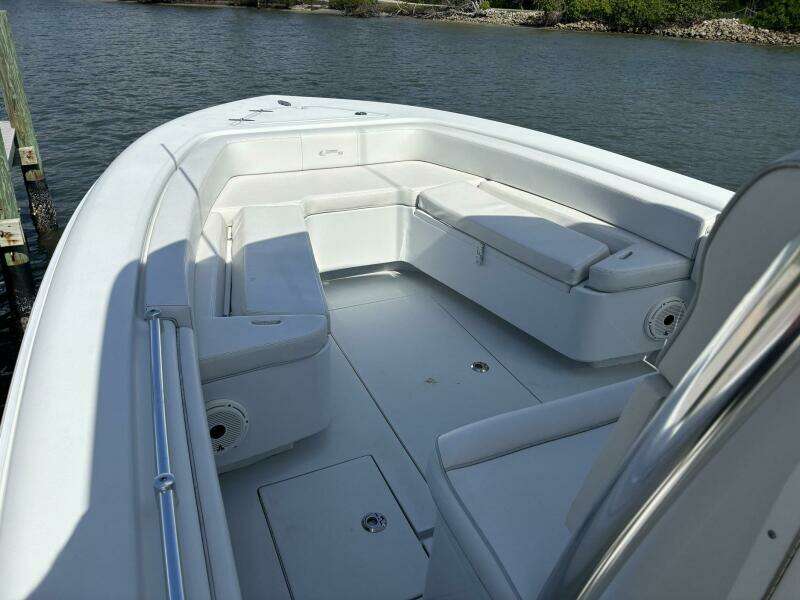 28ft Contender Yacht For Sale