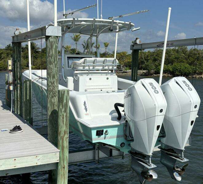 28ft Contender Yacht For Sale