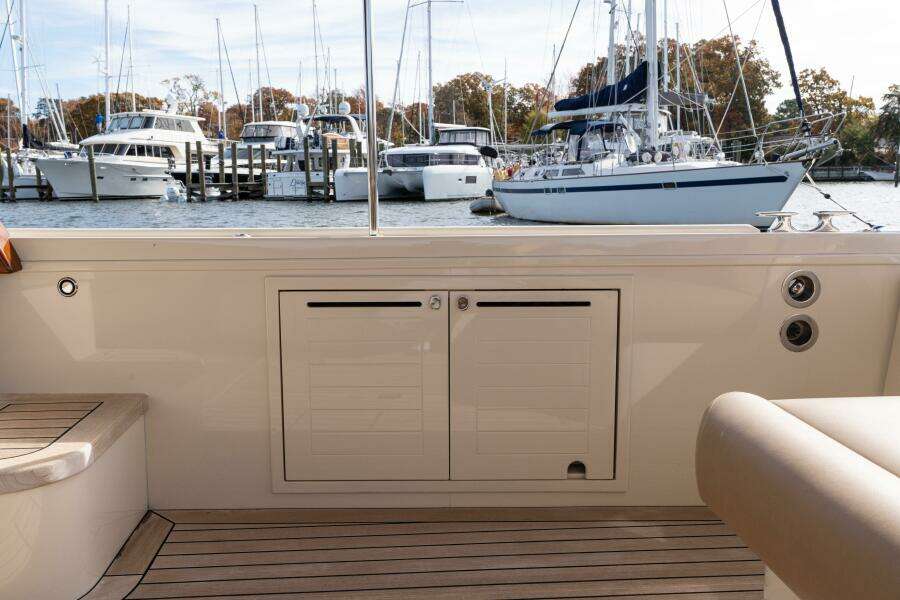 Bella Luna 50ft Palm Beach Motor Yachts Yacht For Sale