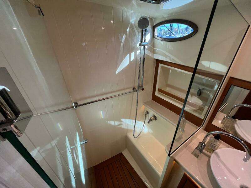 Bella Luna 50ft Palm Beach Motor Yachts Yacht For Sale