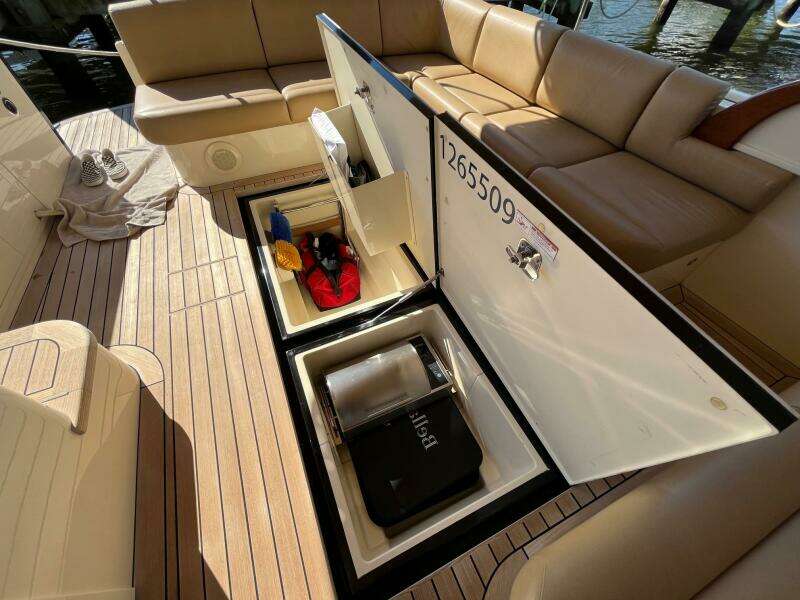 Bella Luna 50ft Palm Beach Motor Yachts Yacht For Sale