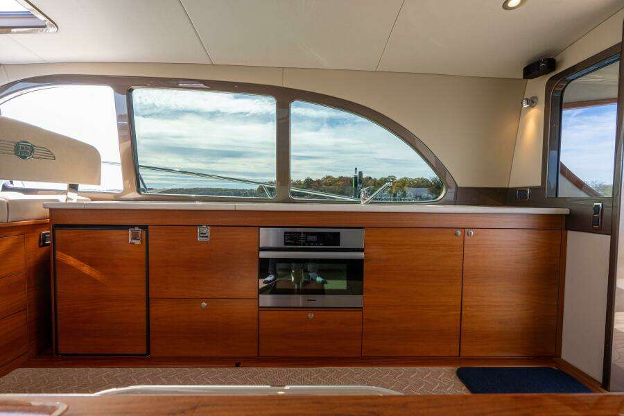 Bella Luna 50ft Palm Beach Motor Yachts Yacht For Sale