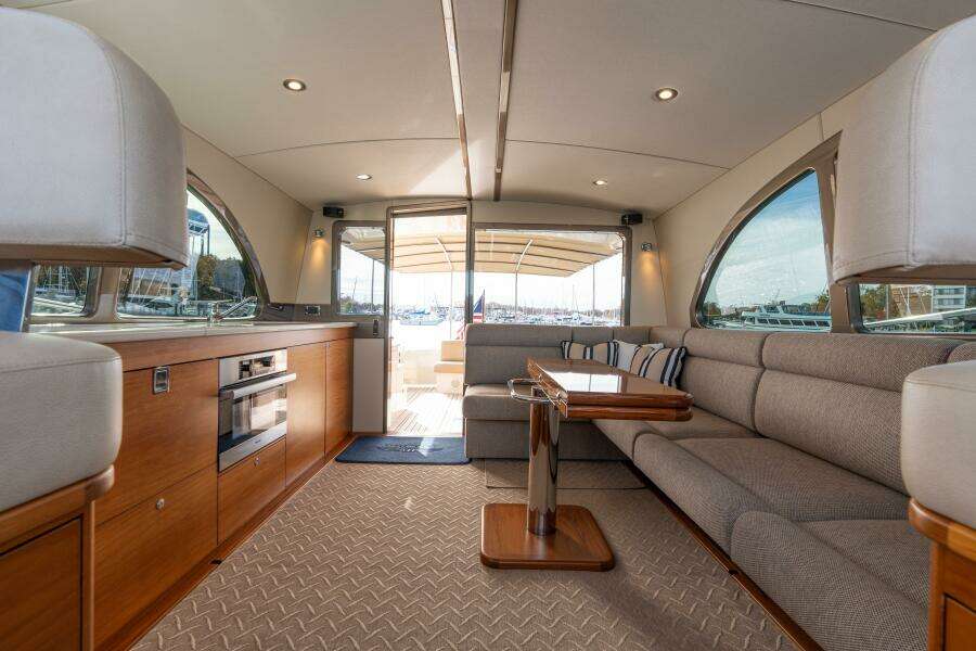 Bella Luna 50ft Palm Beach Motor Yachts Yacht For Sale