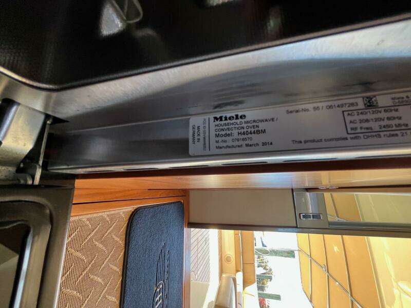 Bella Luna 50ft Palm Beach Motor Yachts Yacht For Sale