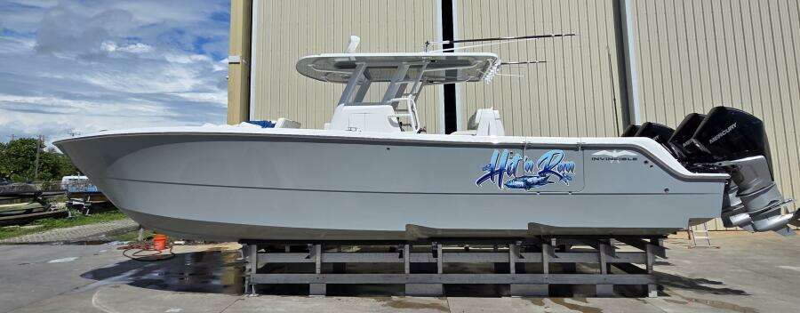 Hit N Run 35ft Invincible Yacht For Sale