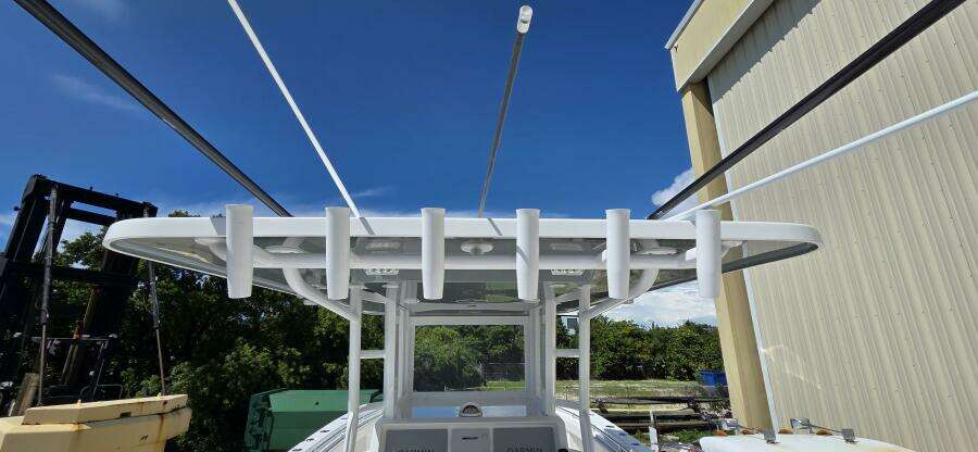 Hit N Run 35ft Invincible Yacht For Sale