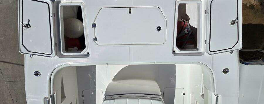 Hit N Run 35ft Invincible Yacht For Sale