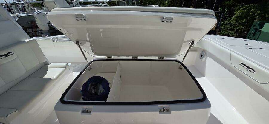 Hit N Run 35ft Invincible Yacht For Sale