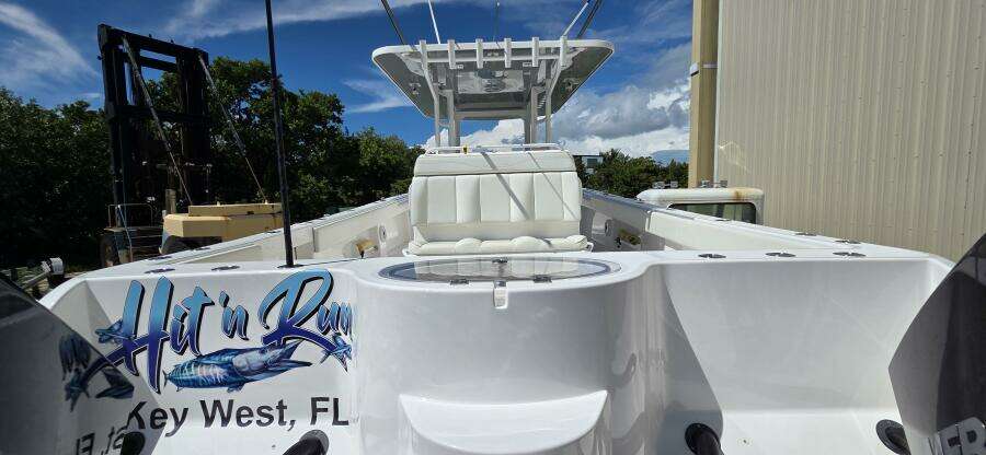 Hit N Run 35ft Invincible Yacht For Sale