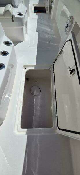 Hit N Run 35ft Invincible Yacht For Sale