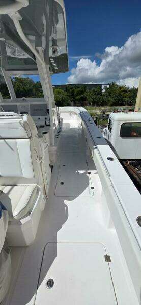 Hit N Run 35ft Invincible Yacht For Sale