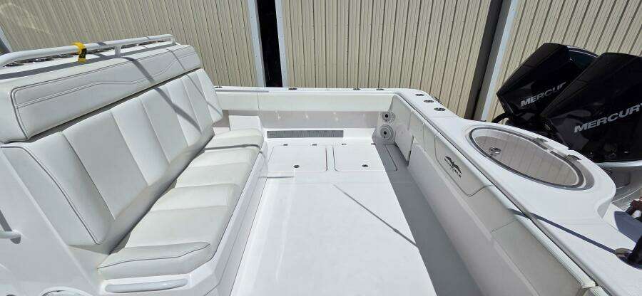 Hit N Run 35ft Invincible Yacht For Sale