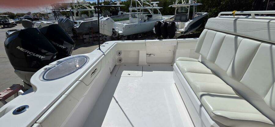 Hit N Run 35ft Invincible Yacht For Sale
