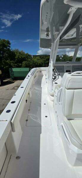 Hit N Run 35ft Invincible Yacht For Sale