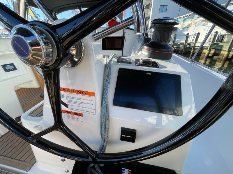 2027 Jeanneau Sun Odyssey 415