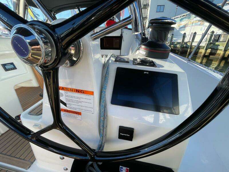 41ft Jeanneau Yacht For Sale