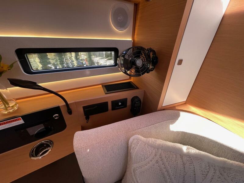 2027 Jeanneau Sun Odyssey 415