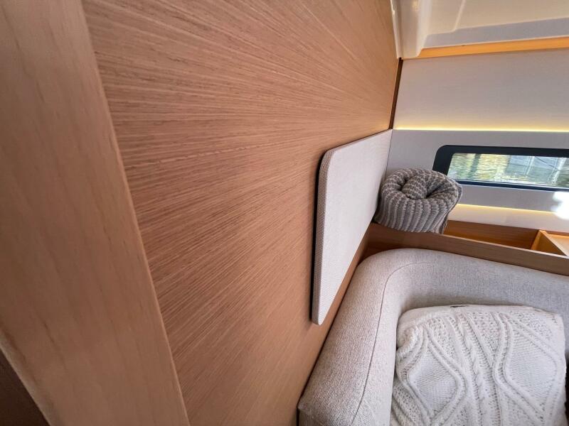 2027 Jeanneau Sun Odyssey 415